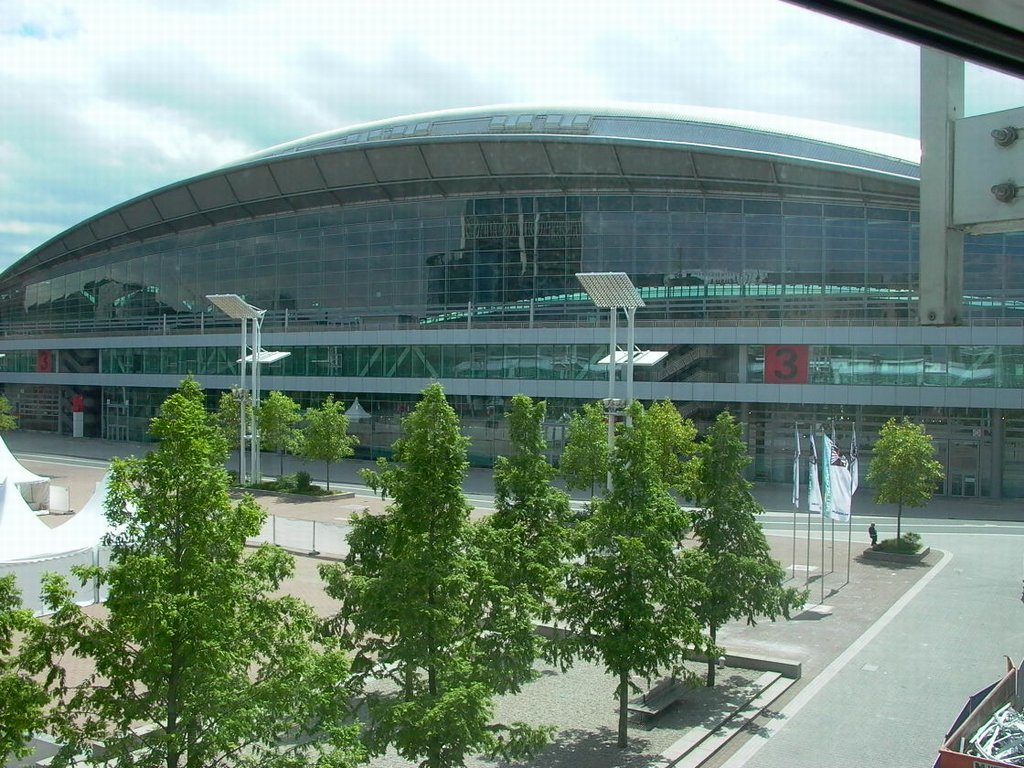 00_halle_3.jpg