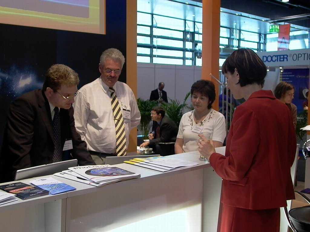 10_optecnet_gemeinschaftsstand.jpg
