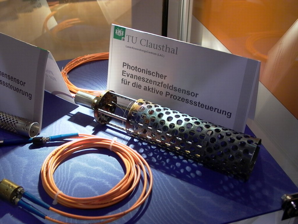 12_vitrine_tuc.jpg